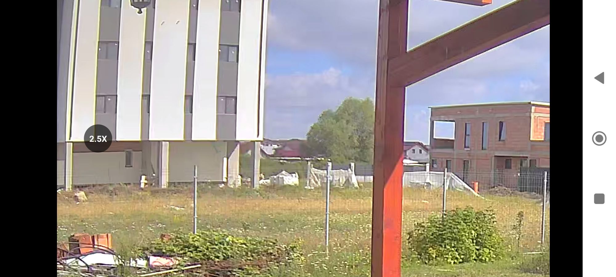 Ambrozie in Strada Galbenelelor 24, Giroc, Comuna Giroc, Județul Timiș - Screenshot_2026-06-12-10-01-03-659_com.mm.android.smartlifeiot.jpg