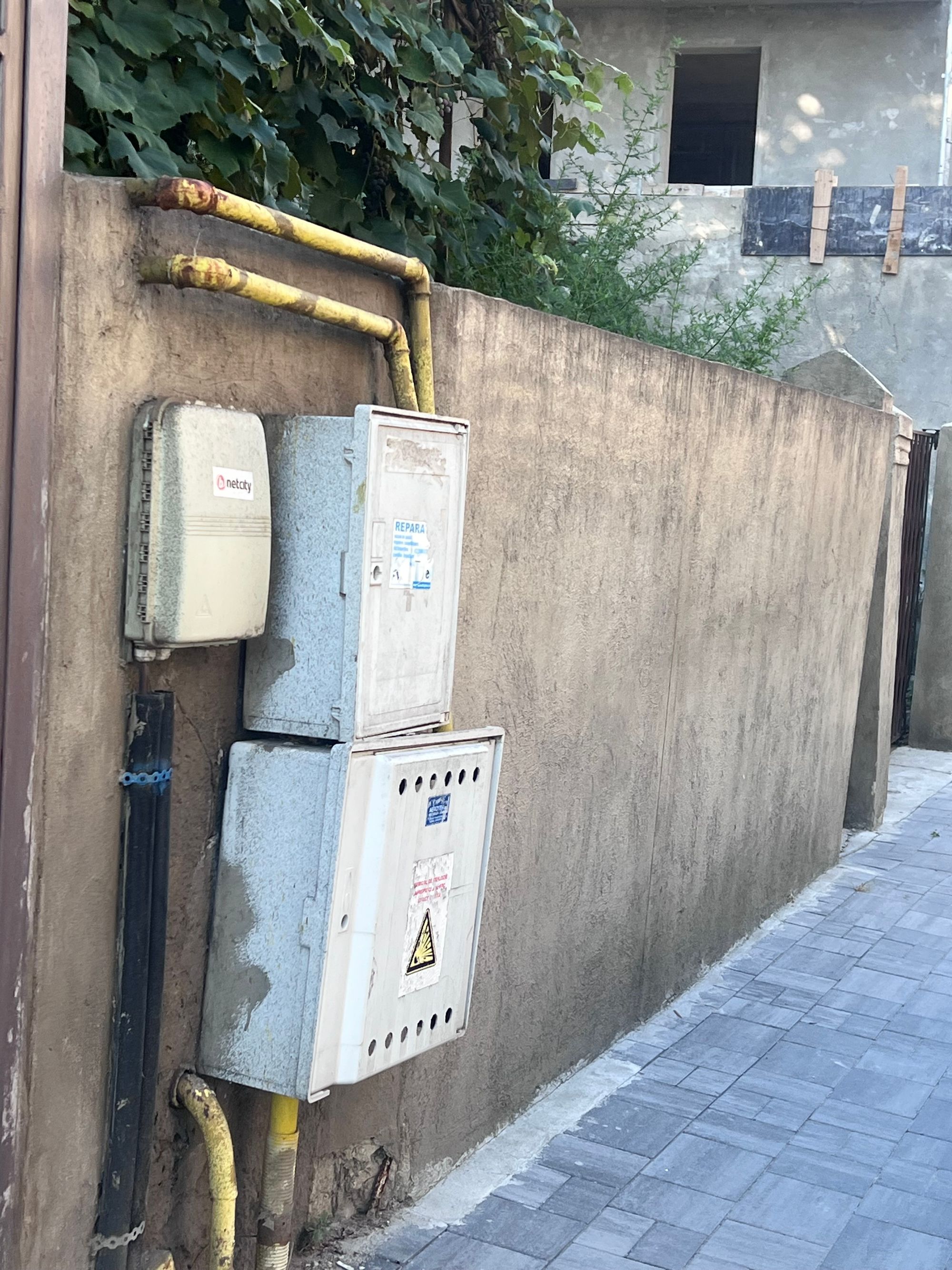Ambrozie in Strada Precupeții Vechi 5, București, Municipiul București