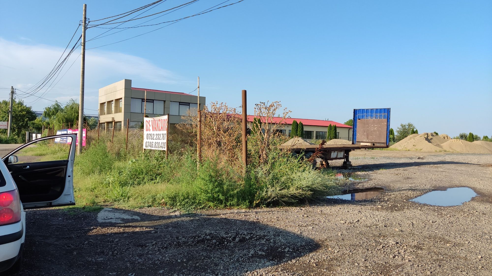 Ambrozie in DN26, Comuna Vânători, Județul Galați - IMG_20230723_183942.jpg