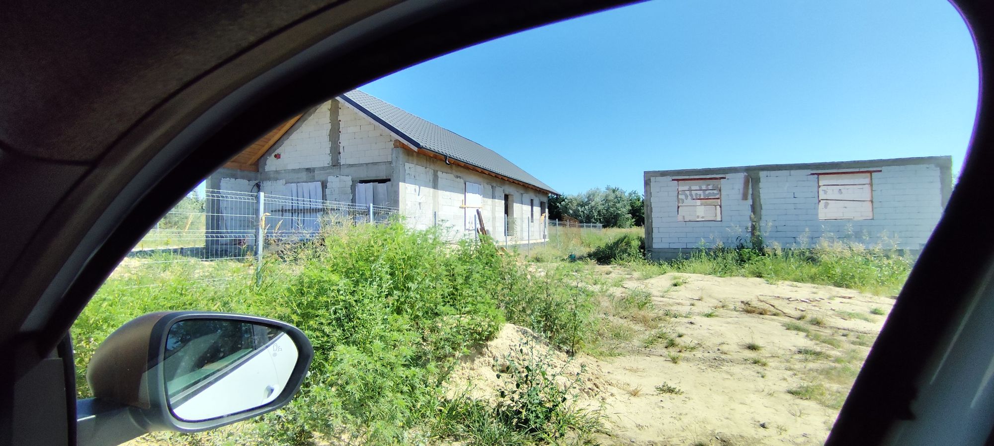 Ambrozie in str george cosbuc 6A, Costi, Comuna Vânători, Județul Galați